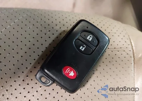 2011 Toyota Rav4 Limited V6 from USA, damaged, VIN 2T3DK4DV9BW064125